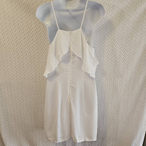 BB Dakota White Halter Neck Style Kaless Dress Size 6 - Picture 6 of 12